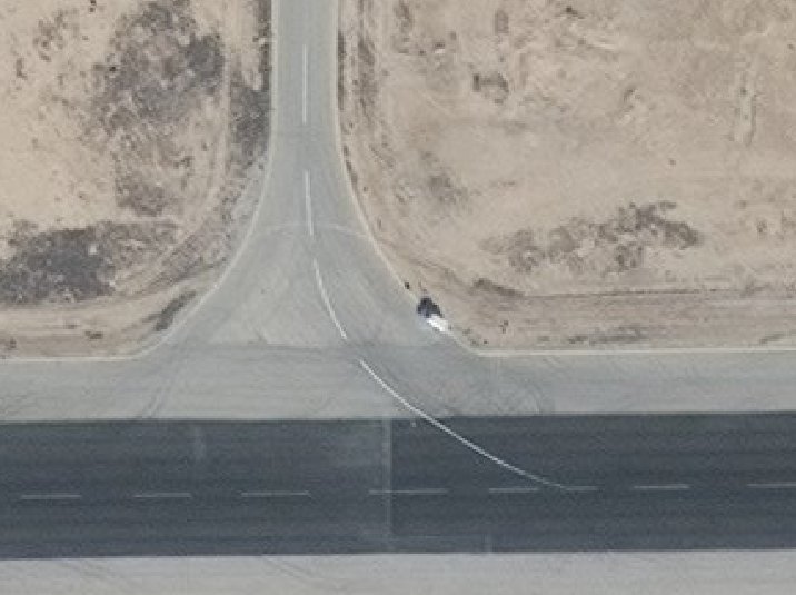 قبل استهداف مركبة التحكم طيارة دون طيار الإيرانية مطار تي فور - 10 شباط (digitalglobe)