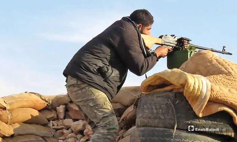 تمركز مقاتلي فصيل جيش النصر على الجبهات العسكرية في ريف حماة الشرقي – 14 كانون الأول 2017 (عنب بلدي)