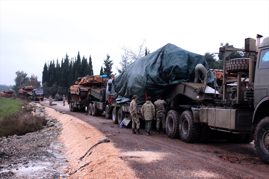 دبابات تركية طراز "أم 60 سيبرا" وصلت الحدود السورية 26 كانون أول 2018 (أدنا بوست)