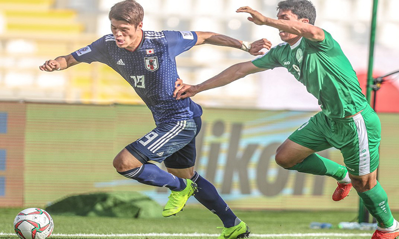 من مباراة منتخب اليابان ضد منتخب تركمانستان كأس أسيا 2019 الإمارات-9 كانون الثاني (كأس أسيا)