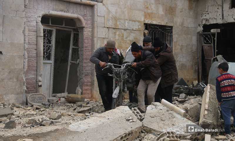 الدمار الذي خلفه القصف على بلدة جرجناز جنوبي إدلب – 7 من شباط 2019 (عنب بلدي)