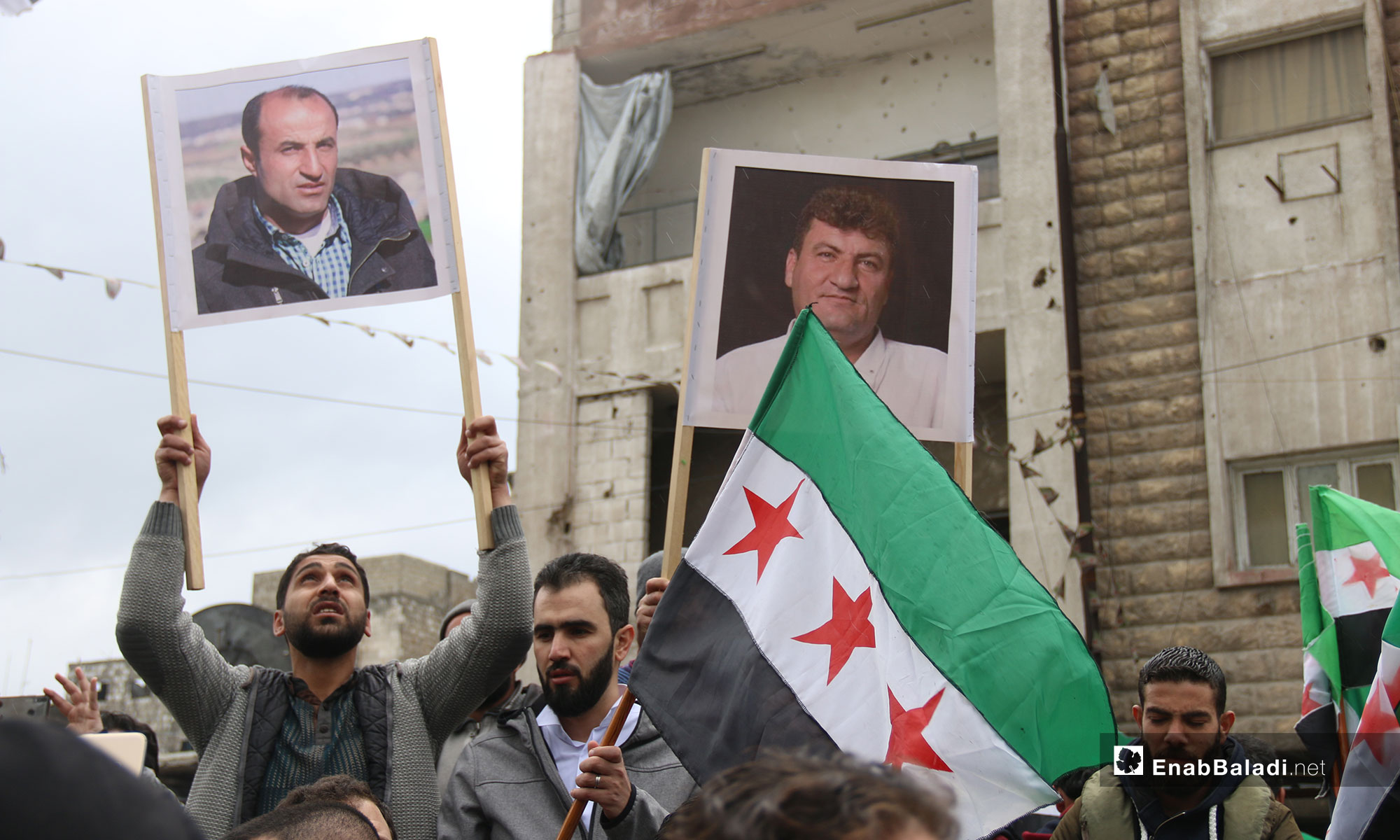 في الذكرى الثامنة للثورة السورية مظاهرة في معرة النعمان بريف إدلب - 15 من آذار 2019 (عنب بلدي)