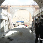 السوق الشعبي القديم في مدينة إدلب أثناء عمليات الترميم نيسان 2019 (عنب بلدي)