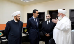 رئيس النظام السوري بشار الأسد خلال افتتاحه مركزًا لـ