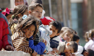 أطفال سوريون (Getty)
