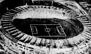 ملعب ماركانا خلال إنشائه- 16 حزيران 1950 (Diário da Noite)

