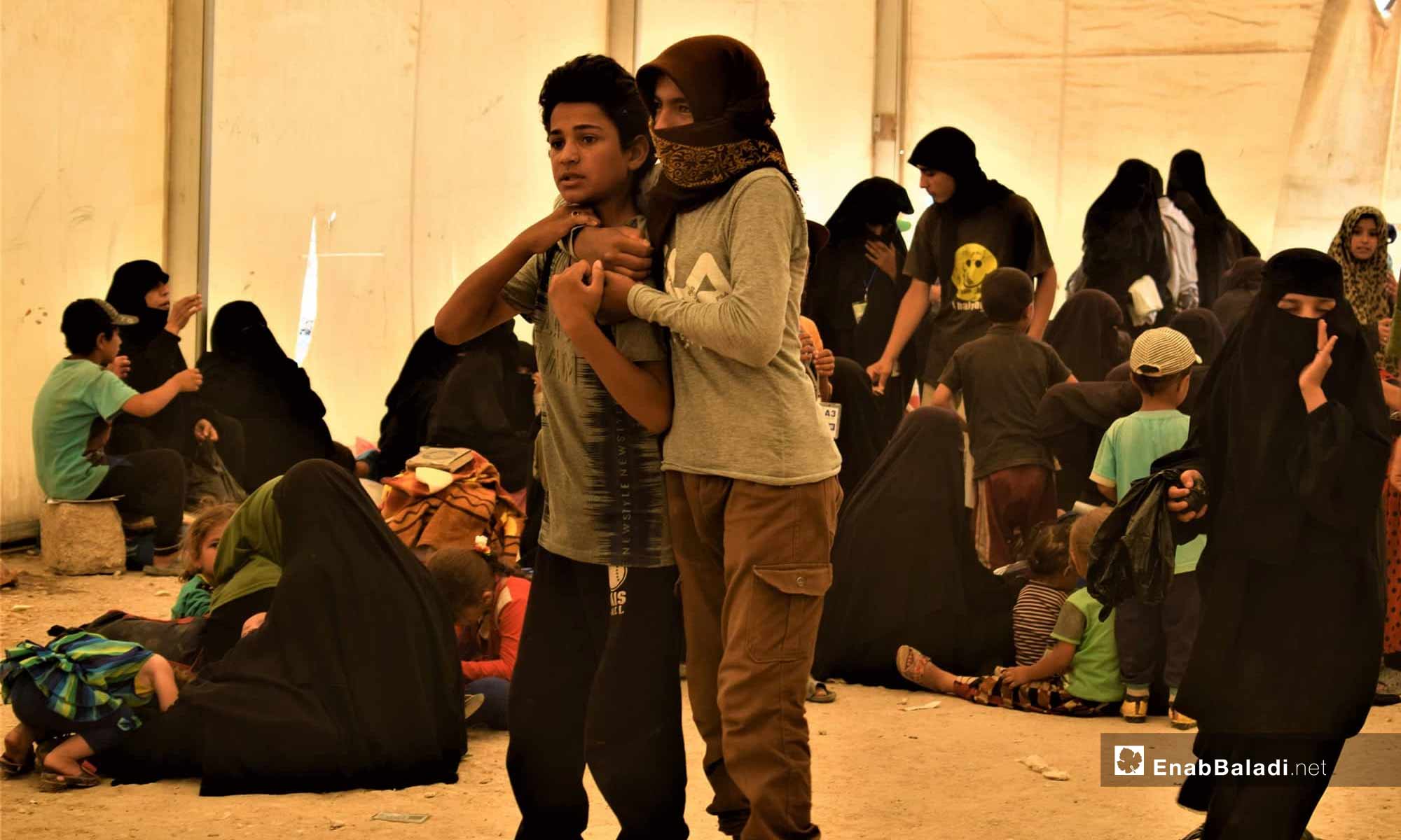 أطفال في مخيم الهول في شرق الفرات- 18 من تموز 2019 (عنب بلدي)