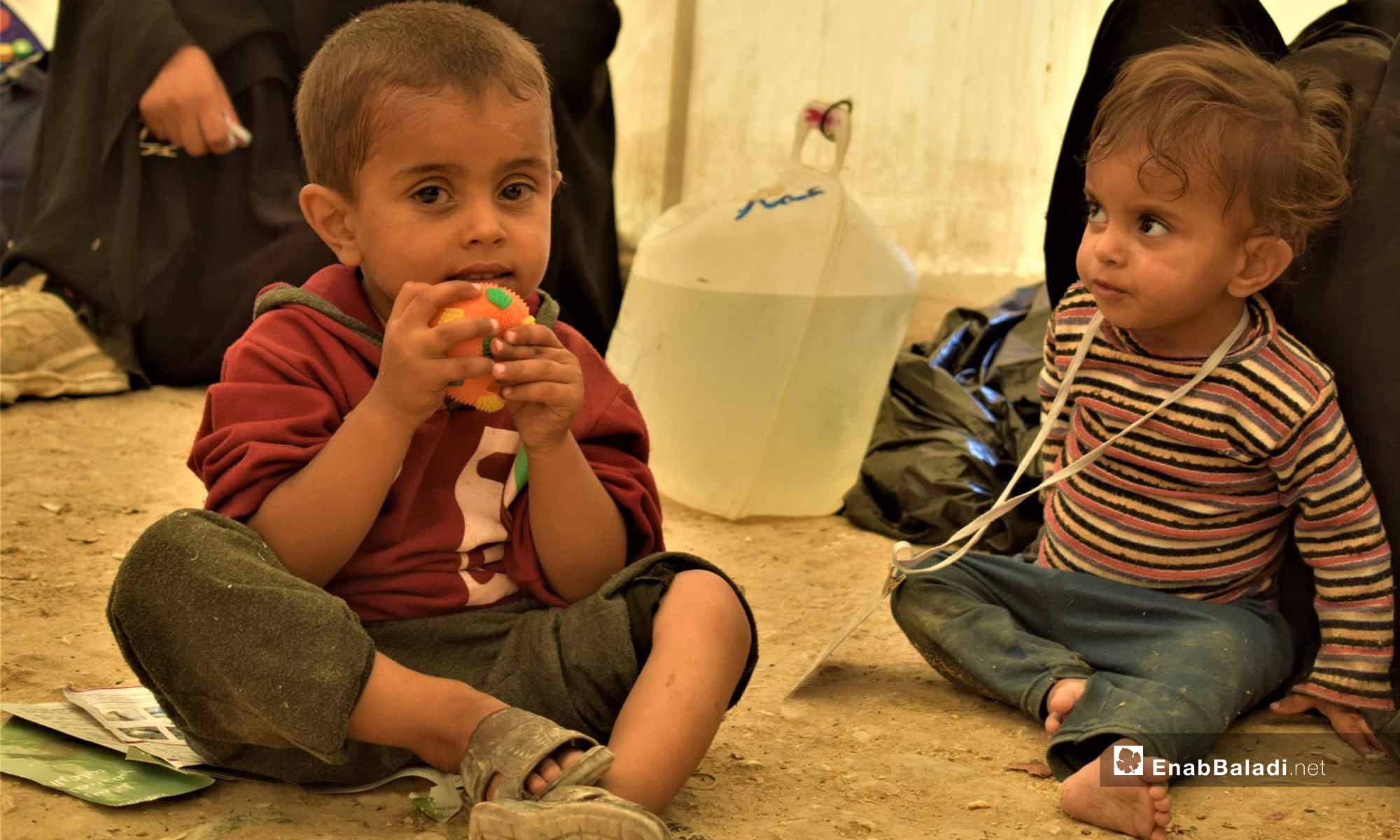 أطفال في مخيم الهول في شرق الفرات- 18 من تموز 2019 (عنب بلدي)