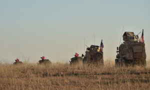 مدرعات عسكرية تابعة لتركيا والولايات المتحدة الأمريكية (الأناضول)
