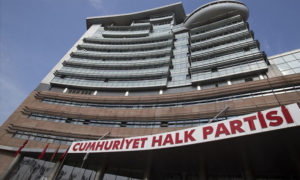 مقر حزب الشعب الجمهوري CHP في إسطنبول (AA)
