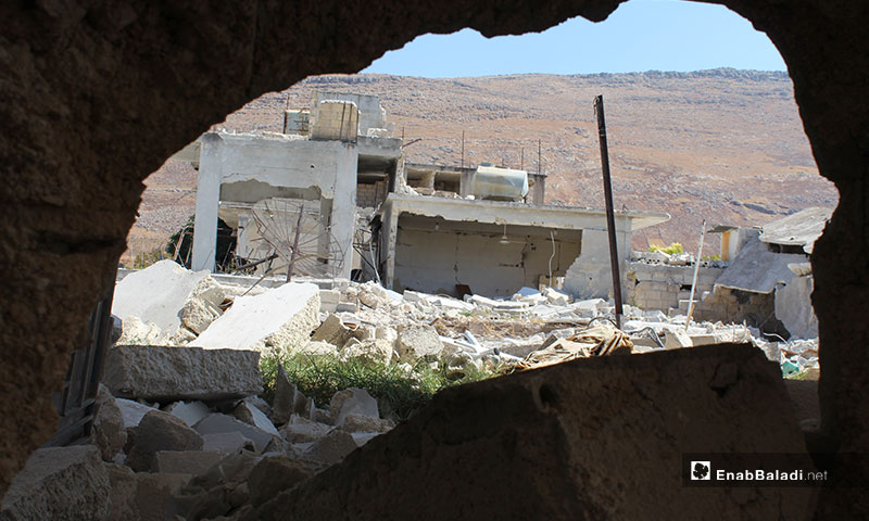 قرية الحواش خالية بسبب القصف في سهل الغاب بريف حماة - 2 من تشرين الأول 2019 (عنب بلدي)