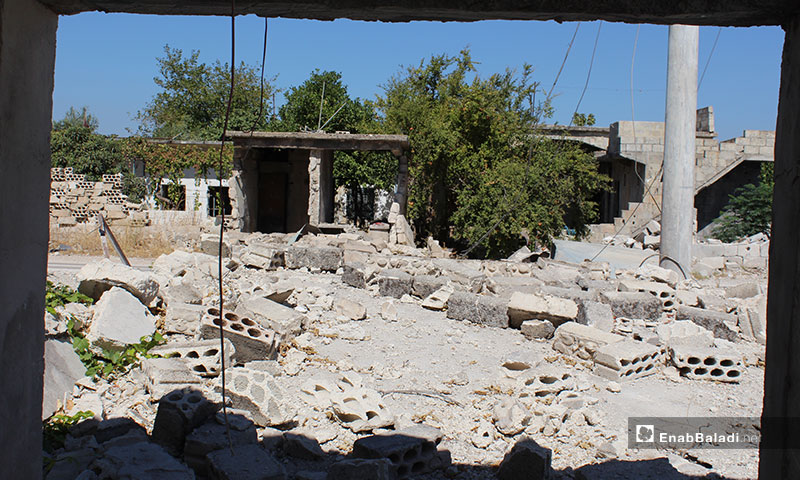 قرية الحواش خالية بسبب القصف في سهل الغاب بريف حماة - 2 من تشرين الأول 2019 (عنب بلدي)