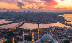 مشهد لخليج القرن الذهبي في إسطنبول (luxurylifestylemag)