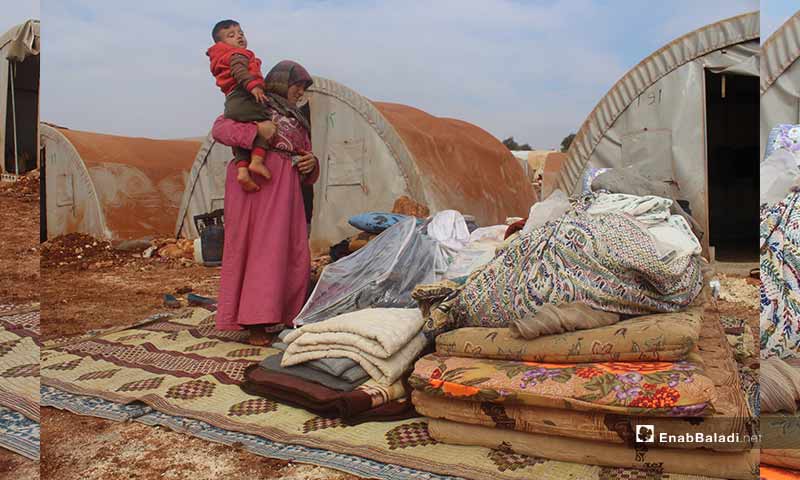 معناة النازحين مع العواصف المطرية في مخيم التح بمنطقة معرتمصرين بريف إدلب الجنوبي 29 تشرين الثاني 2019 (عنب بلدي)