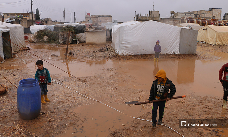 أوضاع إنسانية صعبة يعيشها النازحين في مخيم دابق بريف حلب الشمالي - 14 من كانون الأول 2019 (عنب بلدي)