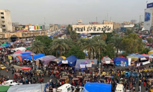 خيم المعتصمين العراقيين في ساحة التحرير وسط بغداد  25 كانون الثاني 2020 (قناة السومرية)