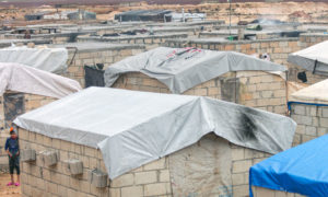 الغرف الحجرية المعدة لاستقبال النازحين في إدلب - كانون الأول 2019 (منظمة أبرار)

