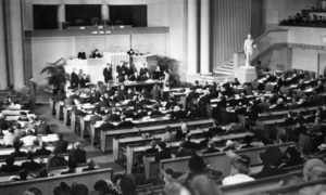 اجتماع مندوبي 16 دولة في مدينة جنيف السويسرية لمراجعة وتطوير اتفاق جنيف الأول عام 1949 (History)