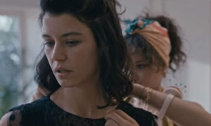 
الممثلة التركية بيرين سات في لقطة من المسلسل (NETFLIX)