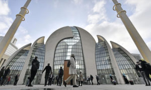 مسجد في العاصمة الألمانية برلين (AP)