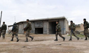 قوات النظام السوري في تل طوقان بريف إدلب- 5 من شباط 2020 (AFP)
