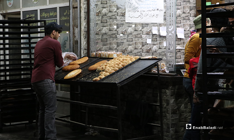 فرن خبز في مدينة الباب بريف حلب ليلة رمضان- 23 من نيسان (عنب بلدي)