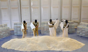 تفريغ ملايين الحبوب المخدرة من عب متة خارطة في السعودية- 28 من نيسان 2020 (واس)