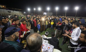 تكريم فريقي دير حسان وعقربات لحصولهم على المركز الأول والثاني في  بالمباراة النهائية لدوري نجوم الشمال في إدلب بملعب قاح - 3 أيار 2020 (عنب بلدي)