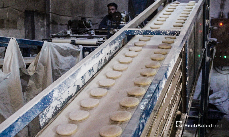 أحد أفران الخبز بكفرعروق شمالي إدلب - 9 حزيران 2020 (عنب بلدي / إياد عبد الجواد)