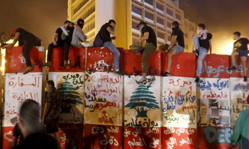 مظاهرات في بيروت - 13 من حزيران 2020 (جريدة الأخبار اللبنانية)