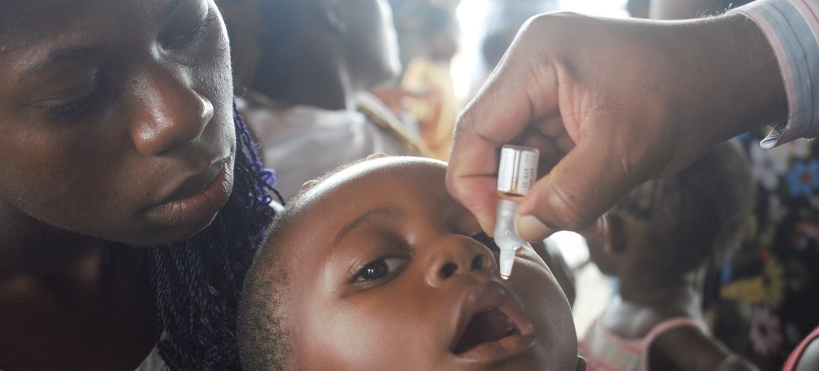 حملة تطعيم ضد الشلل في أنغولا - 25 من آب 2020 (UNICEF Angola)