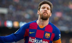 لاعب نادي برشلونة الأرجنتيني ليونيل ميسي