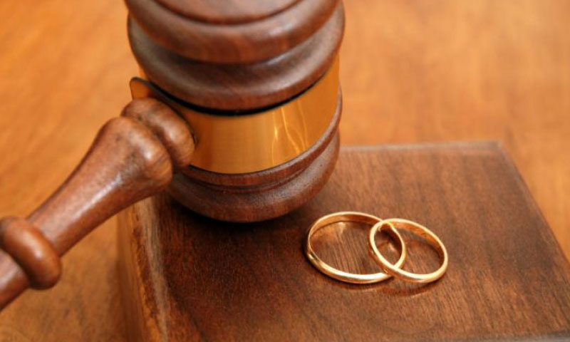الزواج خارح نطاق القانون