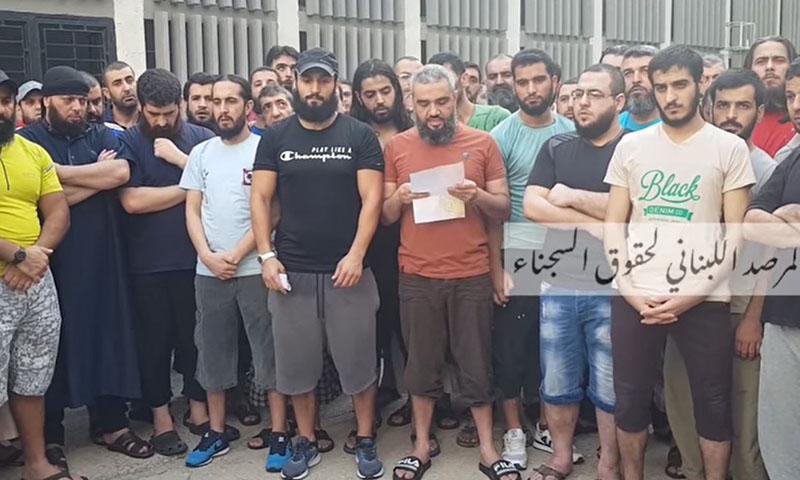 سجناء سوريون يطالبون بنقلهم الى سوريا