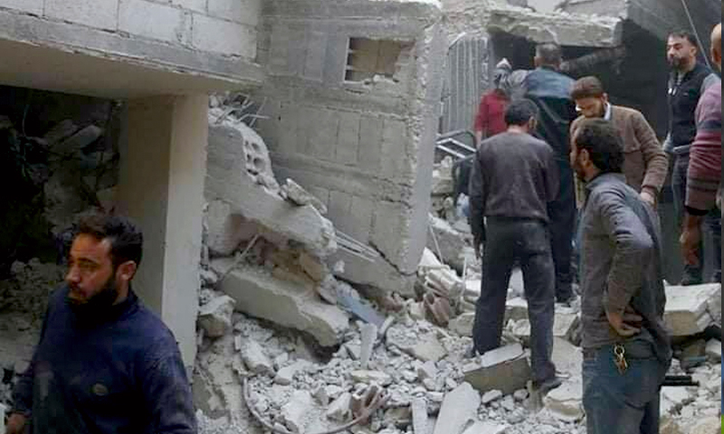 انهيار مبنى في بيت سحم بدمشق، 23 تشرين الثاني 2020 (بيت سحم الآن/ فيس بوك)