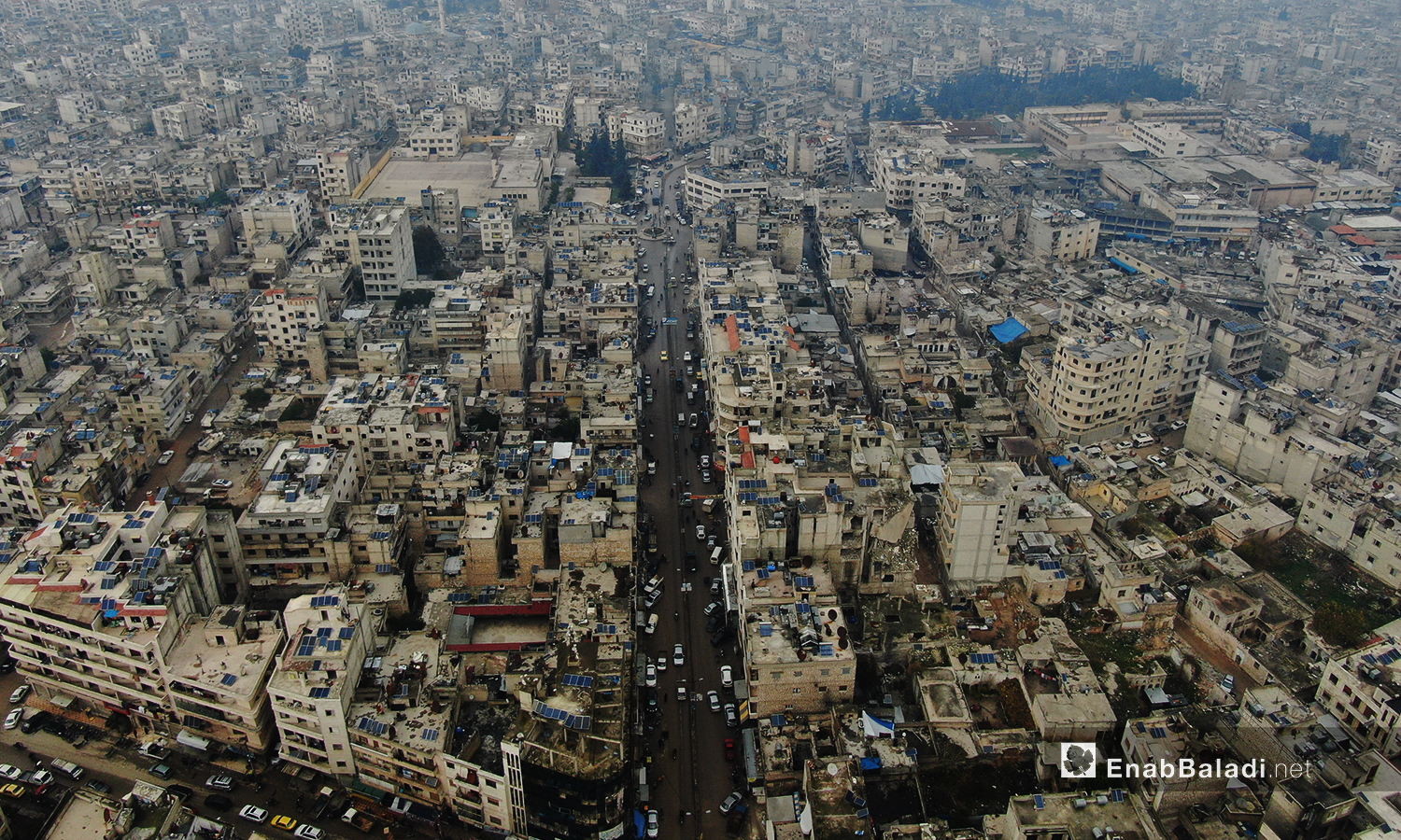 صورة جوية لمدينة إدلب تظهر فيها المباني والشوارع الرئيسية -24 تشرين الأول 2020(عنب بلدي /يوسف غريبي)