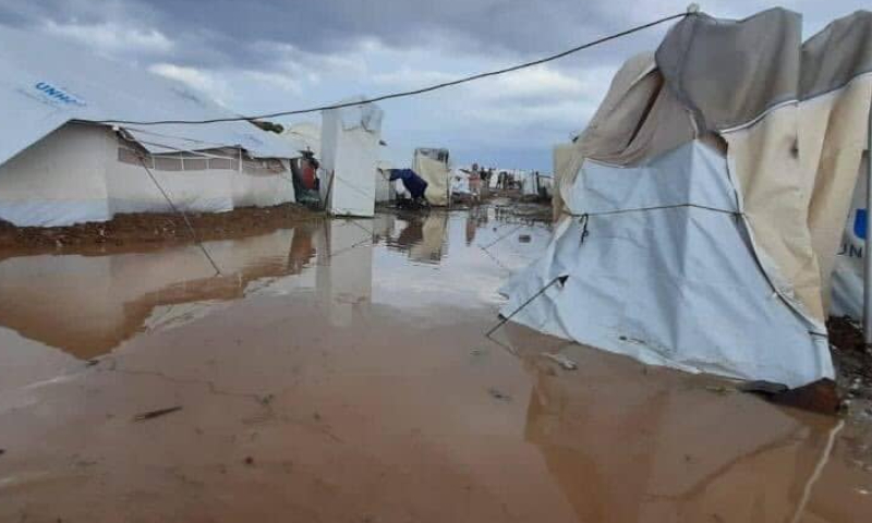 مخيم موريا في جزيرة ليسبوس اليونانية بعد أمطار غزيرة 12 من كانون الأول 2020 (Aegean Boat Report)