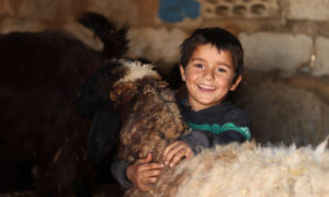 طفل في مخيم شمال غربي سوريا 26 من كانون الثاني 2020  (يونيسيف)