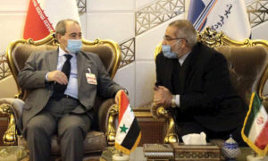 وزير الخارجية السوري فيصل المقداد ووزير الخارجية الإيراني محمد جواد ظريف، 6 من كانون الأول 2020 (الوطن أون لاين)