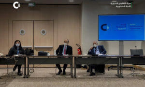 الرئيس المشترك لوفد المعارضة، هادي البحرة في اجتماعات الجولة الخامسة للجنة الدستورية - 25 من كانون الثاني 2021 (هيئة التفاوض)