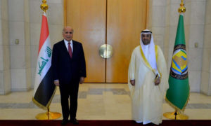 وزير الخارجية العراقي فؤاد حسين، وأمين عام مجلس التعاون الخليجي نايف الحجرف - 23 من شباط 2020 (وزارة الخارجية العراقية)