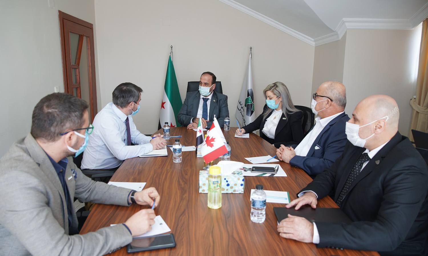 لقاء المبعوث الكندي مع وفد الائتلاف السوري 9 من آذار ( الائتلاف الوطني السوري)