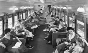 عربة قطار في الولايات المتحدة الأمريكية سنة 1952 لكن يجري تداول الصورة على أنها قطار في سوريا ومصر 