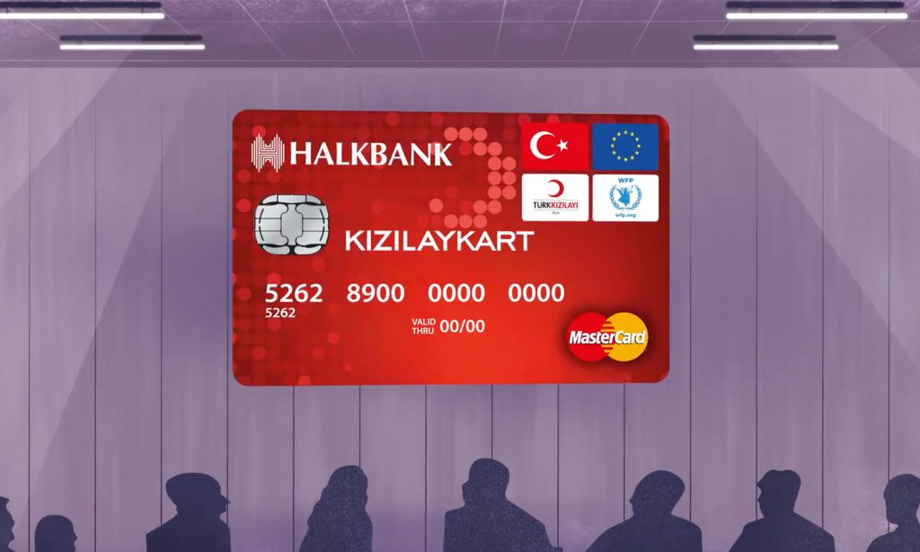 كرت بنك "هالك" الذي يقدمه الهلال الأحمر لاستلام المساعدة الشهرية (الهلال الأحمر التركي)