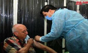 التطعيم بلقاح كورونا في سوريا (سانا)
