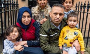 عائلة سورية لاجئة في إدنبرة اسكتلندا (The Scotsman)