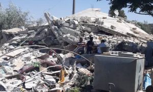 أثار الدمار الذي خلفه قصف النظام في أحد منازل اليادودة غربي درعا - 29 تموز 2021 (مصدر محلي)