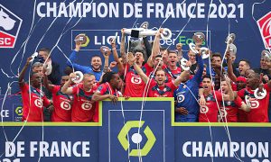 تتويج نادي ليل بلقب الدوري الفرنسي الموسم الماضي 2021 (lillefrance)