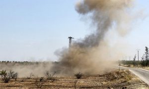 انفجار لغم في أرض زراعية بحماة - 26 حزيران 2020 (AFP)