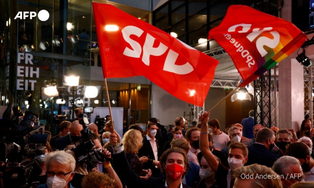 "الحزب الاشتراكي الديمقراطي" الألماني يفوز بفارق ضئيل في الانتخابات التشريعية، 2021، "AFP".